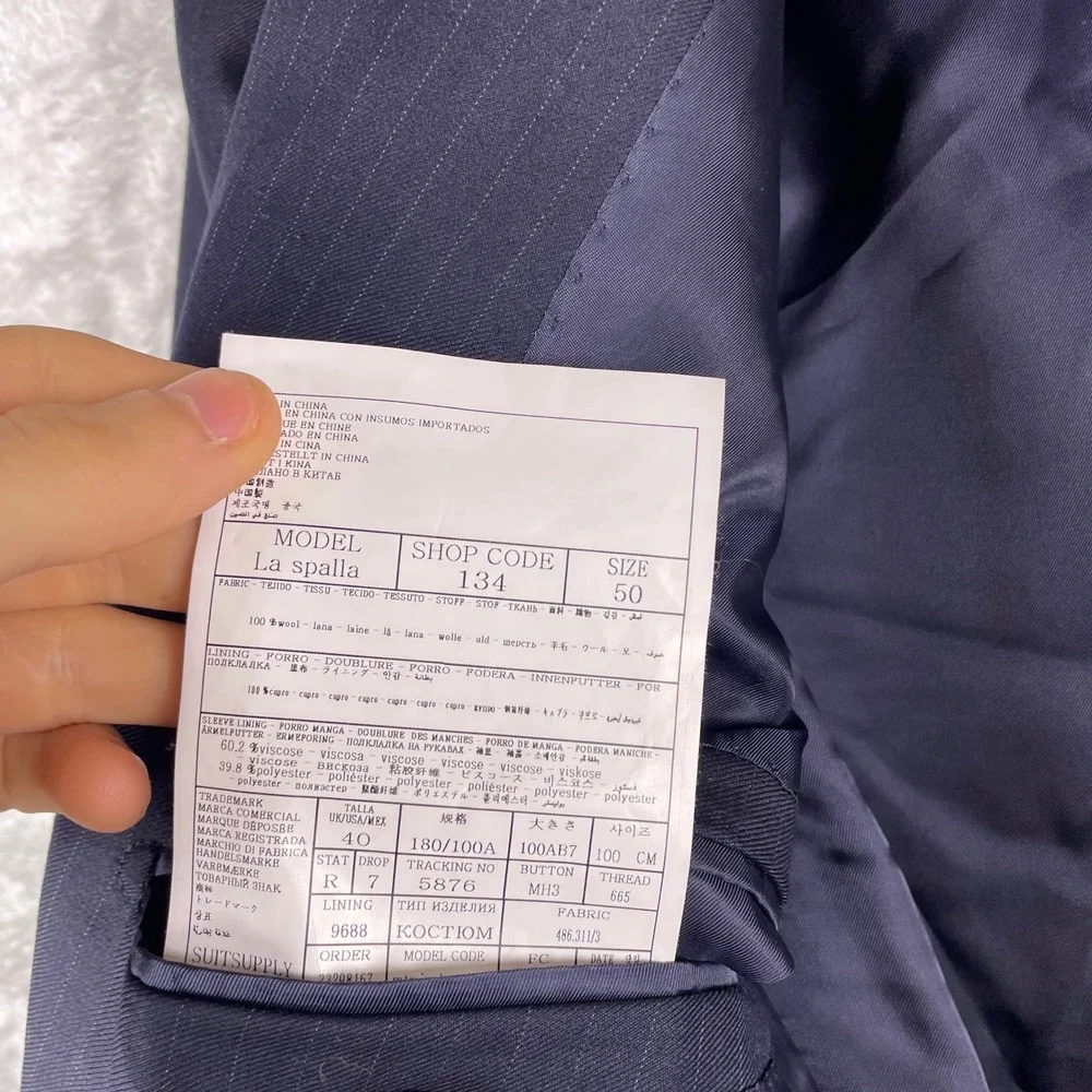 Suitsupply item excellent